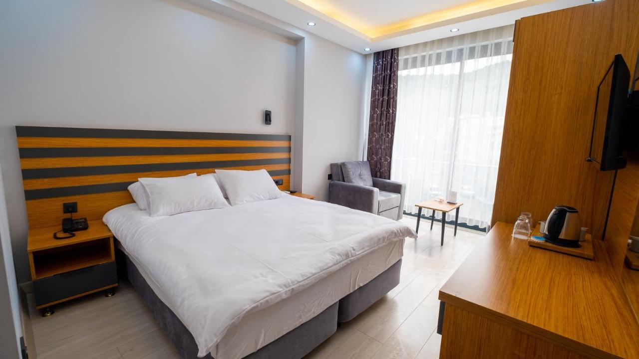 Cabana Boutique Hotel & Cafe Milas Екстер'єр фото